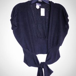 Black pullover & tie sweater